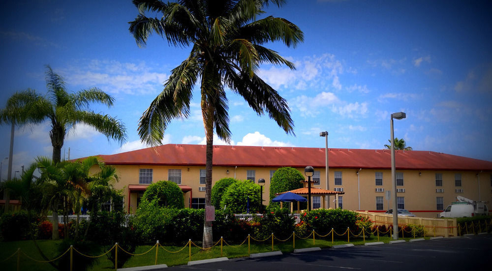 Belmont Inn & Suites Florida City Eksteriør billede
